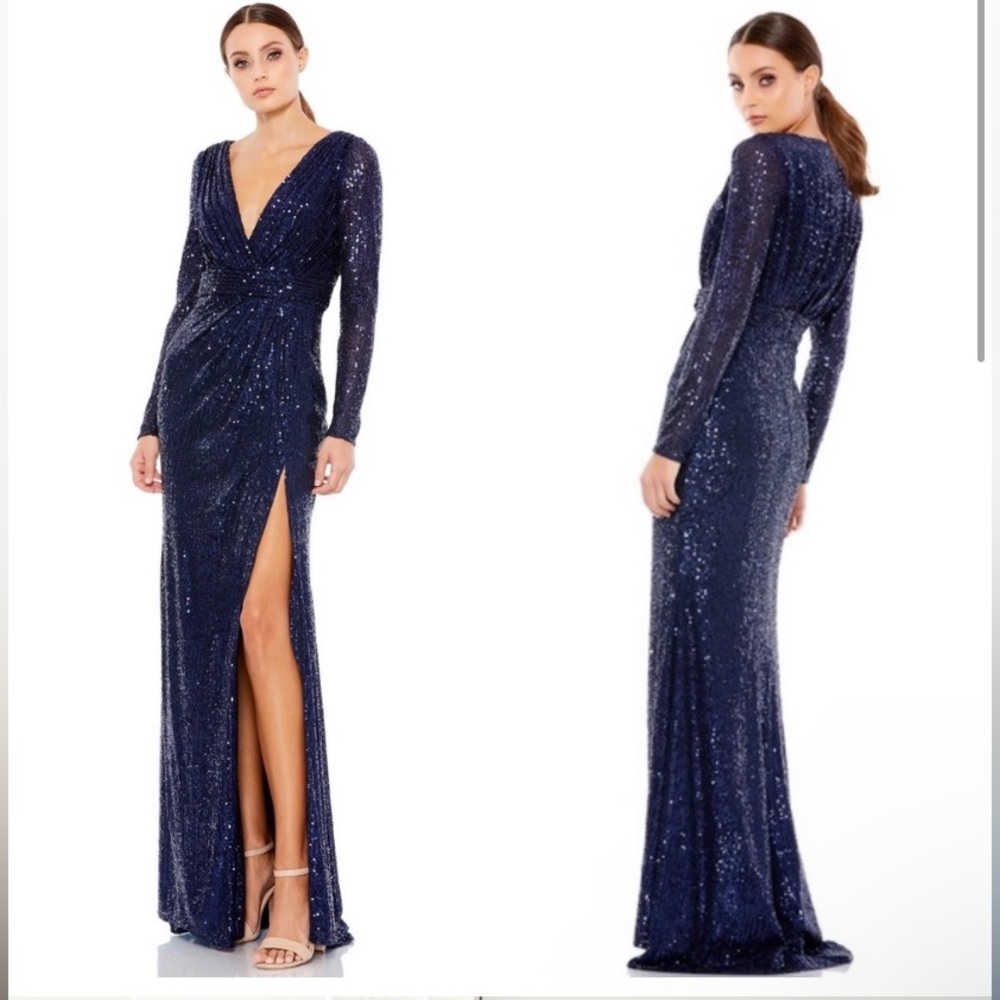 MAC DUGGAL Dress Size 4 Evening Gown Sequin Navy Blue V-Neck Long Sleeve NEW